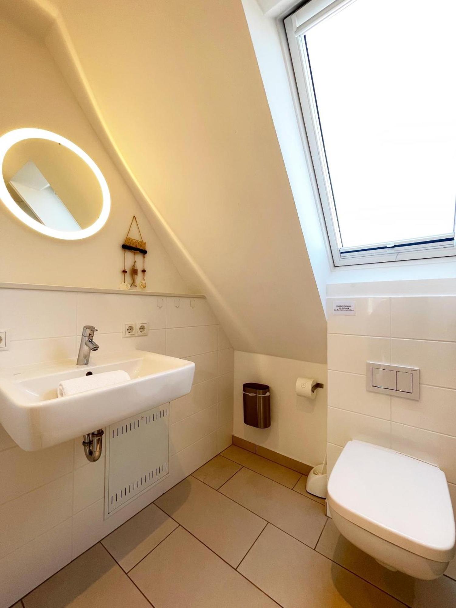 Haus Duenenrose App 2 Mit Balkon Apartment Westerland Exterior foto