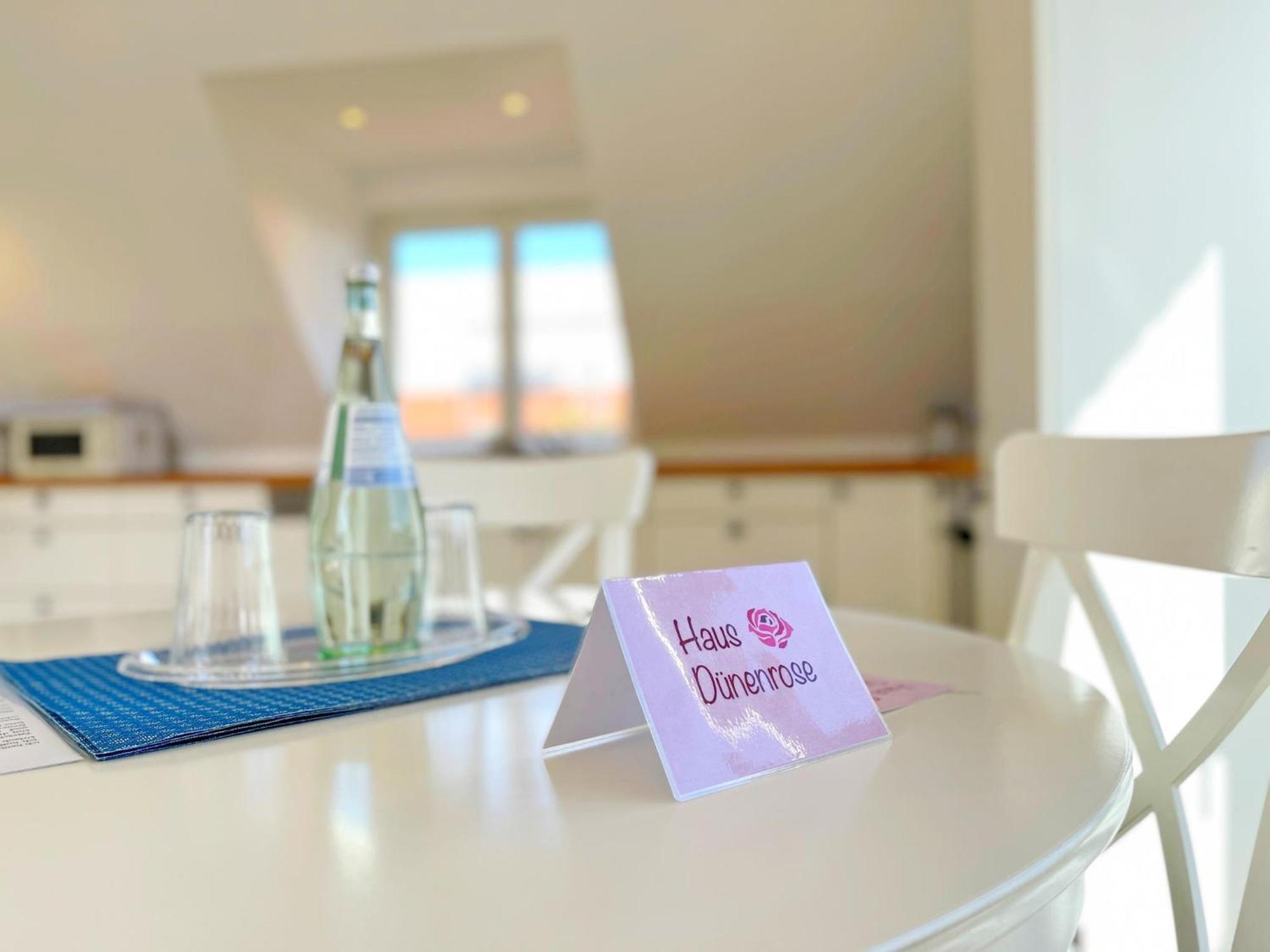 Haus Duenenrose App 2 Mit Balkon Apartment Westerland Exterior foto